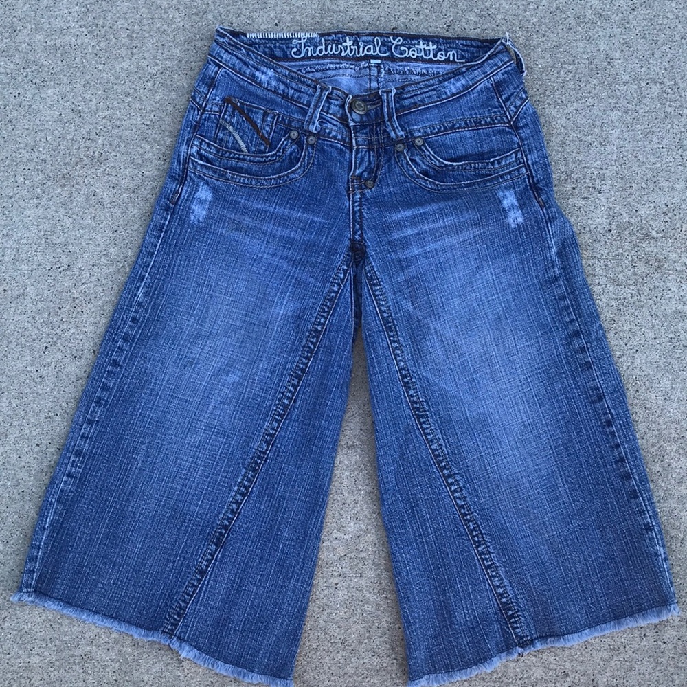 Size 3 Industrial Cotton Blue Denim Gouchos